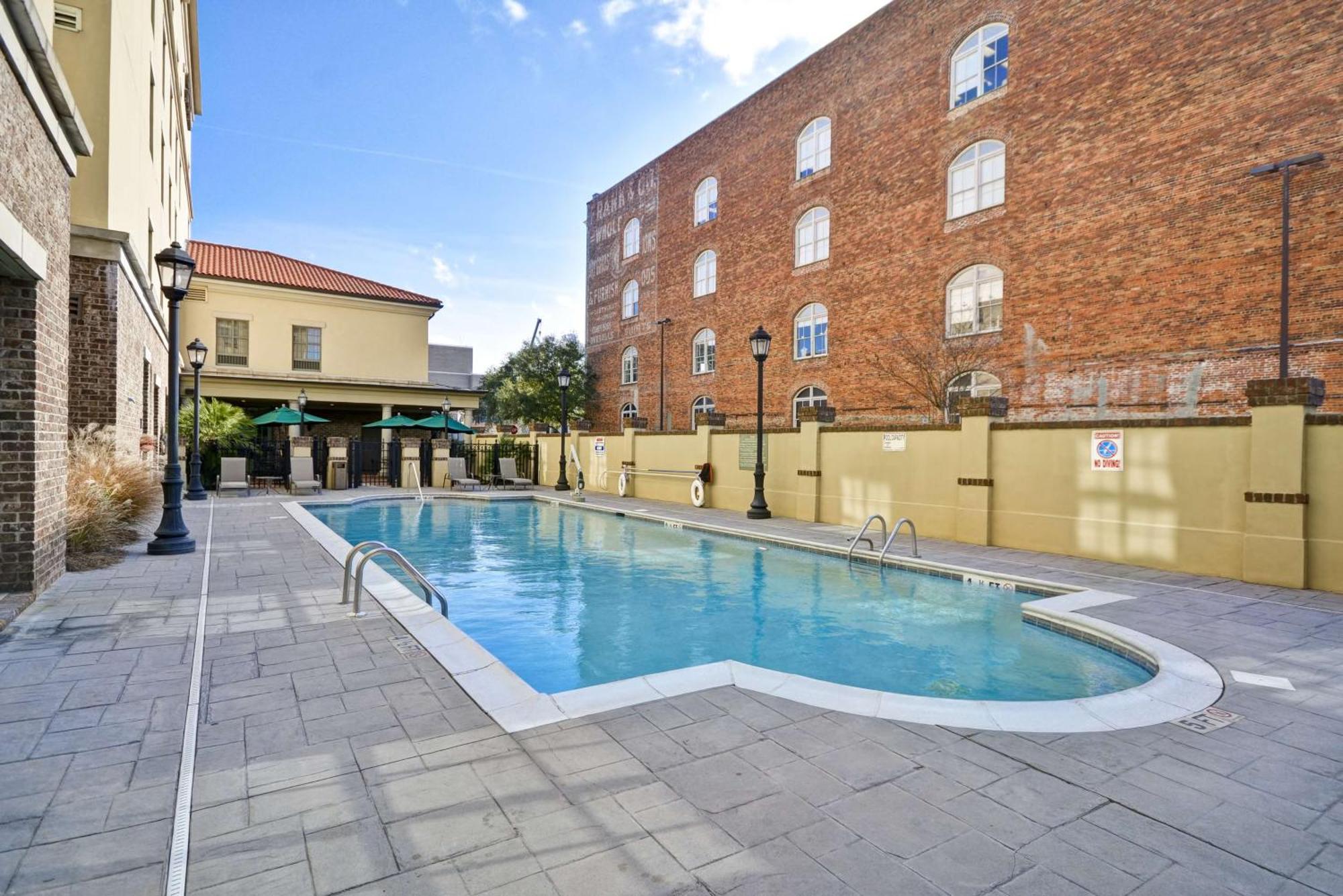Hampton Inn & Suites Savannah Historic District Kültér fotó